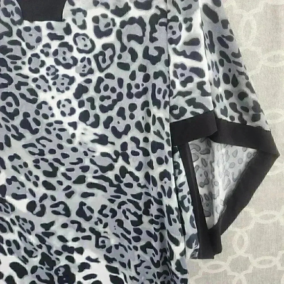 Tiana B. V Neck Leopard Kimono Shift Dress L - Picture 5 of 9
